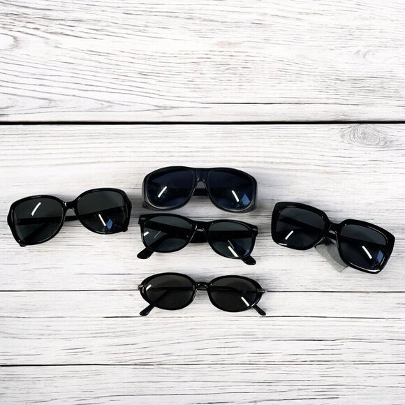 Sunglasses Lot of Five Assorted Pairs Wearable Glasses Black Oversize Wayfarer - Picture 1 of 8